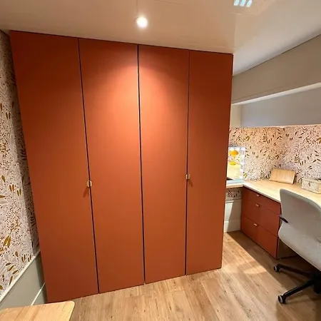 La Belle Jeannine - T2 40 M2 - Calme, Central, De Gamme, Equipe Appartement Dijon