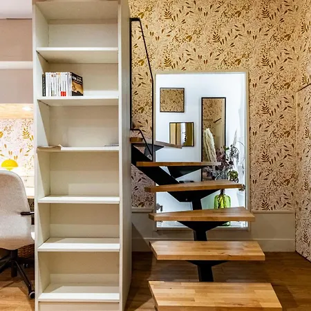 Apartment La Belle Jeannine - T2 40 M2 - Calme, Central, De Gamme, Equipe Dijon