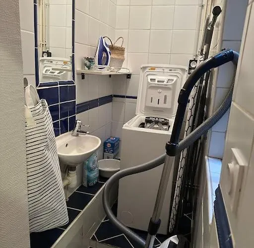 La Belle Jeannine - T2 40 M2 - Calme, Central, De Gamme, Equipe